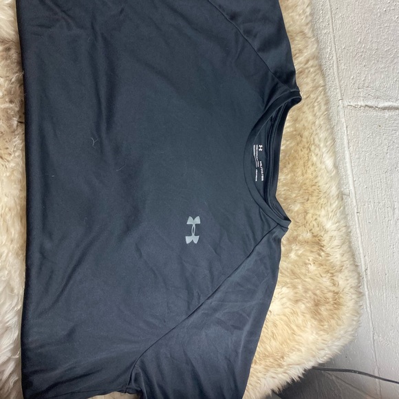 Men’s Under Armor T-shirt - Picture 5 of 6